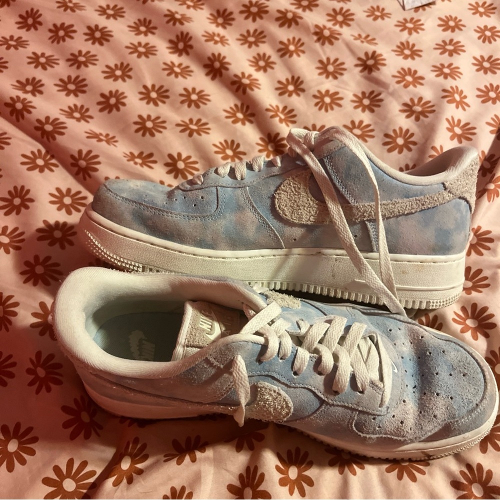 Nike Women’s Sky Blue and White Sneakers